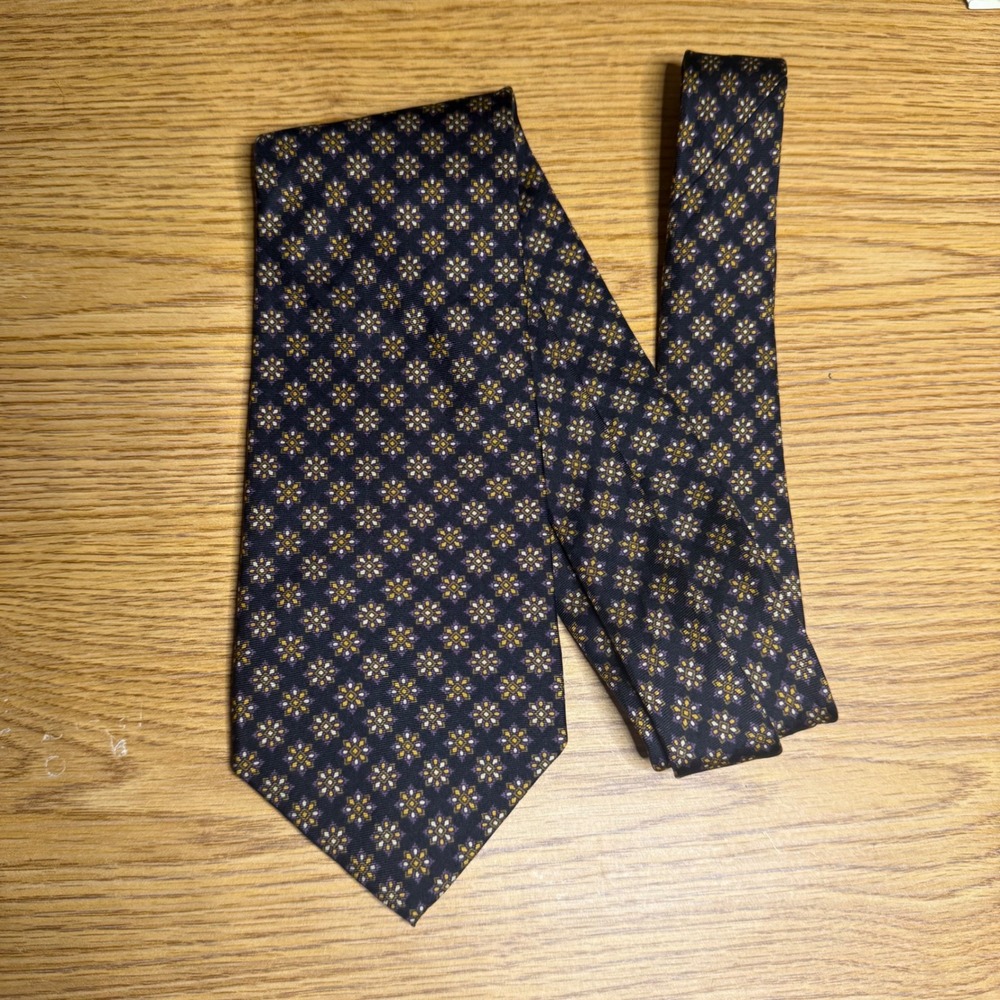 Bert Pulitzer Collectors Edition Silk Ancient Madder Tie Navy Gold Geometric